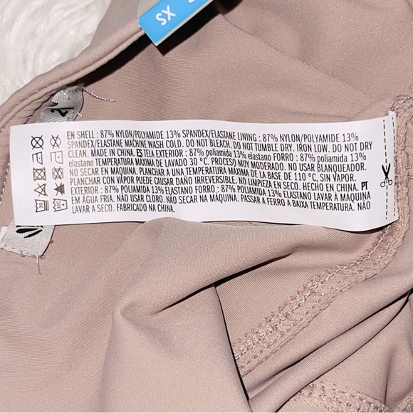 SOLD F21 Mauve Active High Rise Moto Leggings - Picture 9 of 10